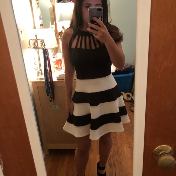 Black & White Striped Dress from Kohl’s!! - Picture 2 of 6